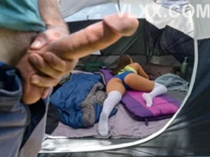Cô vợ bị cấp trên của Người chồng tống tình về chuyện ăn chặn tiền công ty